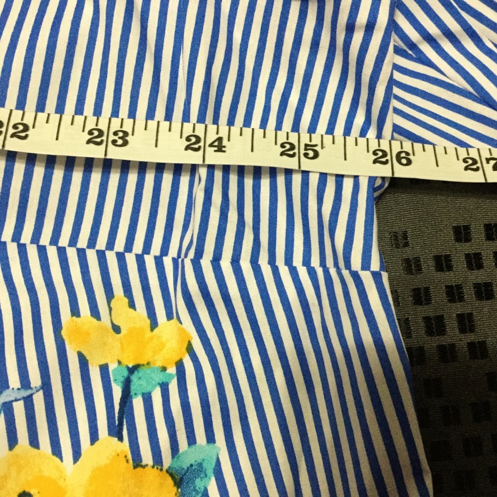 Alfred Dunner blue and white striped floral shirt - Picture 4 of 6